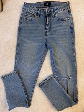 Light Blue Skinny Jeans